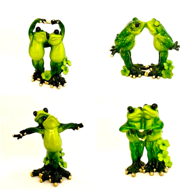230+ Frog Gifts, Frog Decor